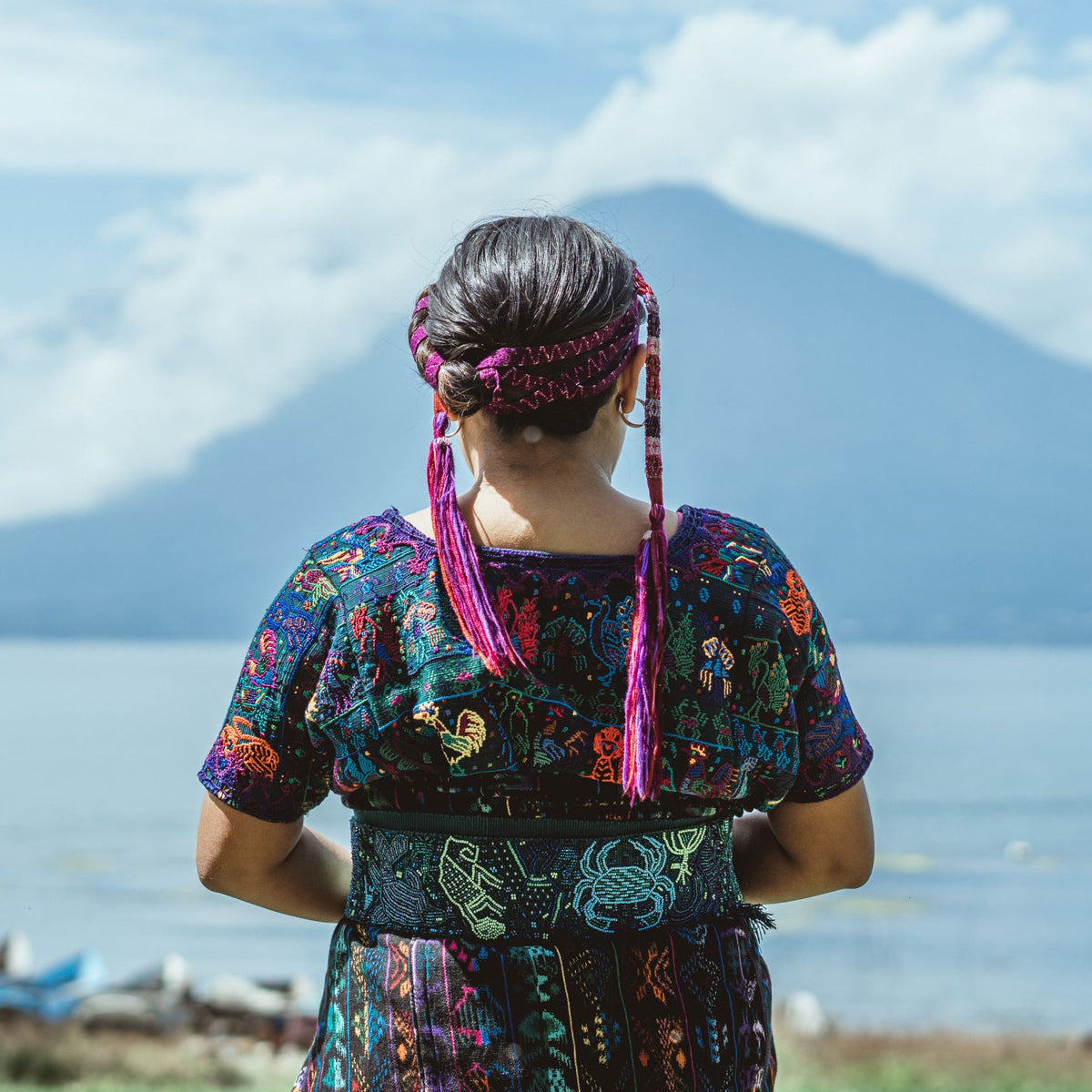 traditional guatemalan dress Clothing Wholesale Headband not included. Traje: Traditional clothing in Guatemala