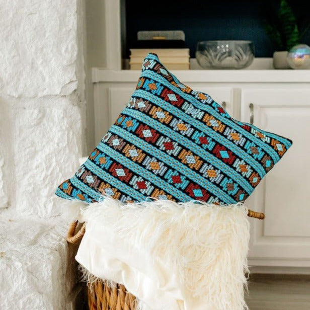 Guatemalan Pillow - (small) - Tesoros Maya