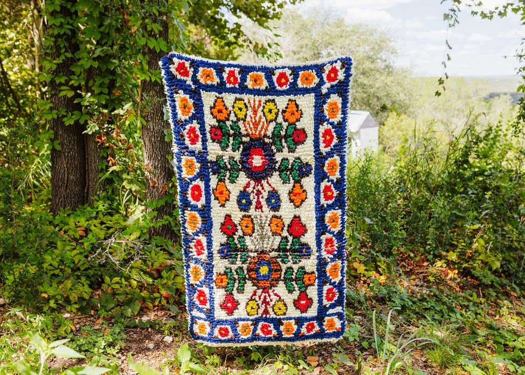 Momostenango Wool Woven Rug - Azul - Tesoros Maya