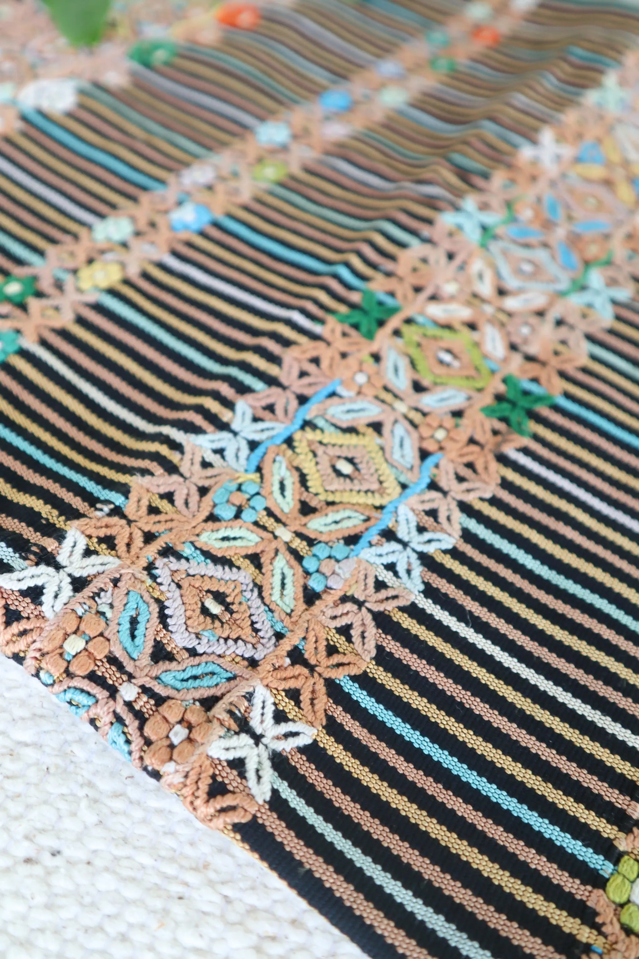 Guatemalan Pillow - Colotenango (Large ) - Tesoros Maya