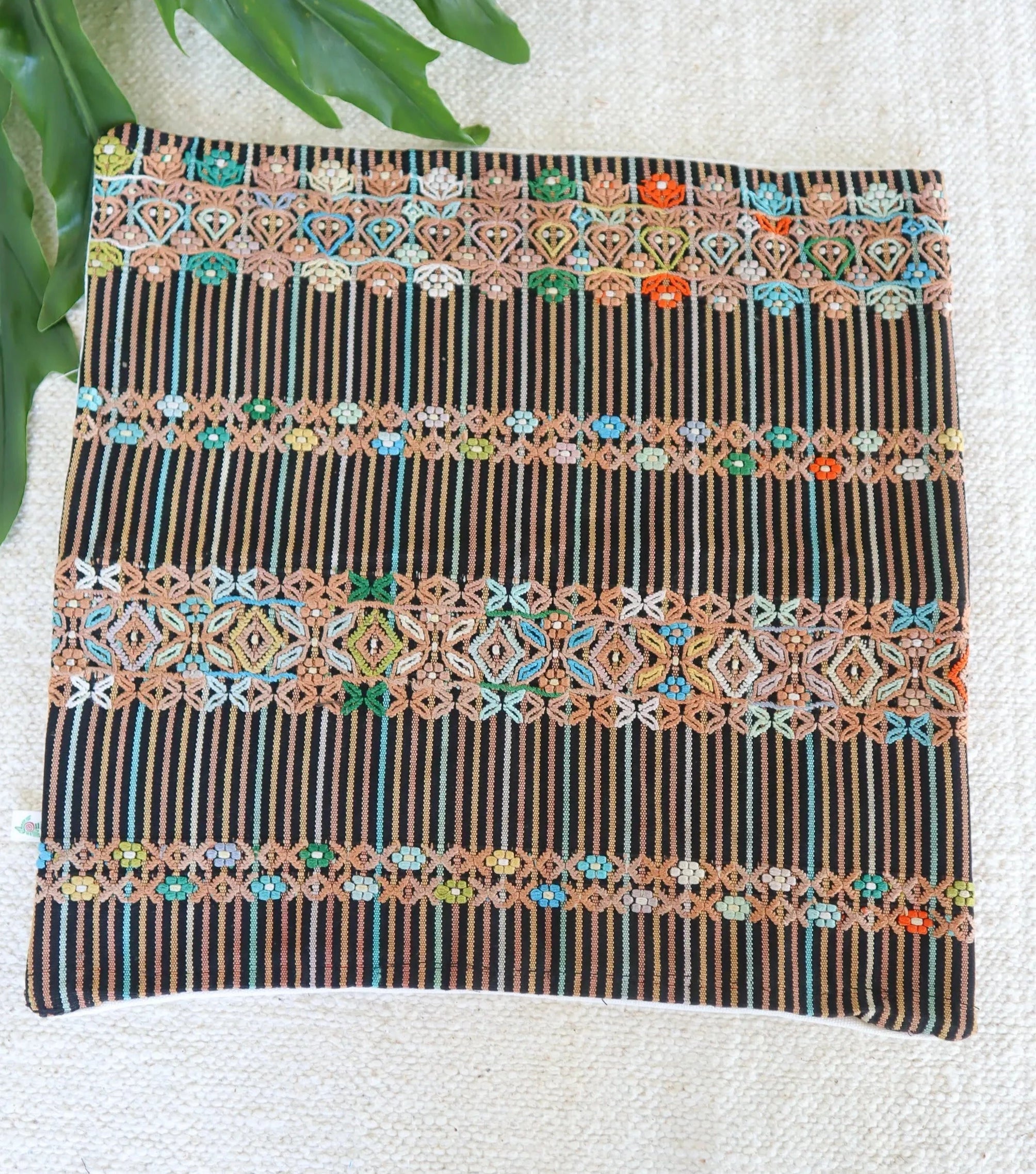 Guatemalan Pillow - Colotenango (Large ) - Tesoros Maya