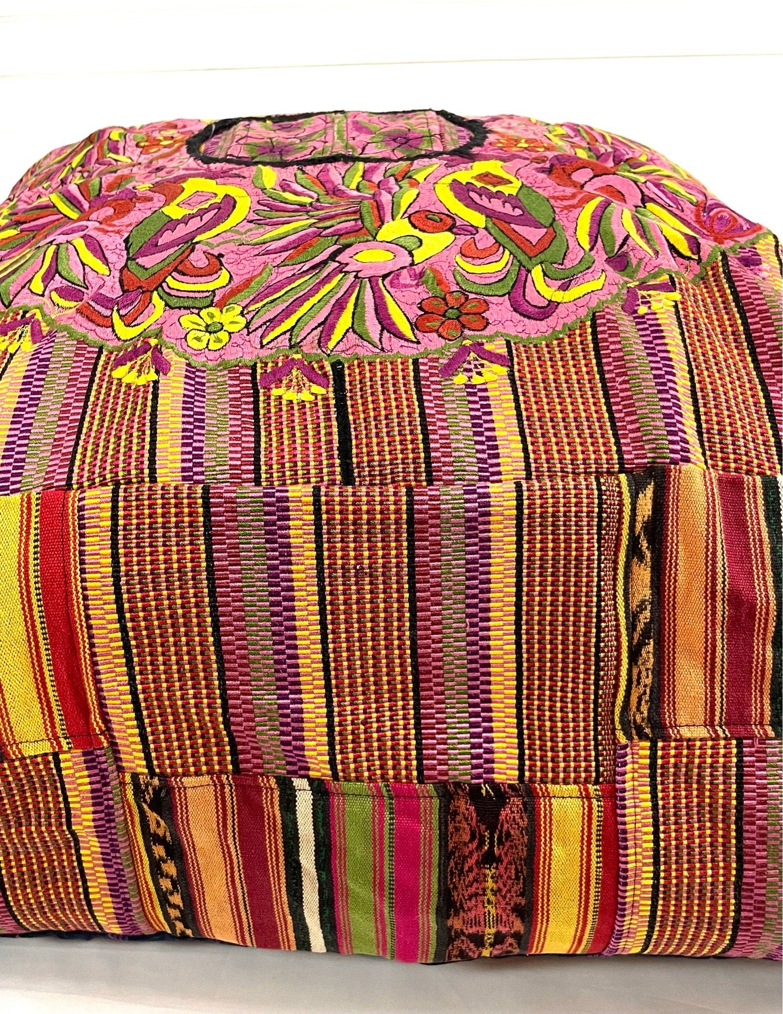 Guatemalan Pouf - No. 147 - Tesoros Maya