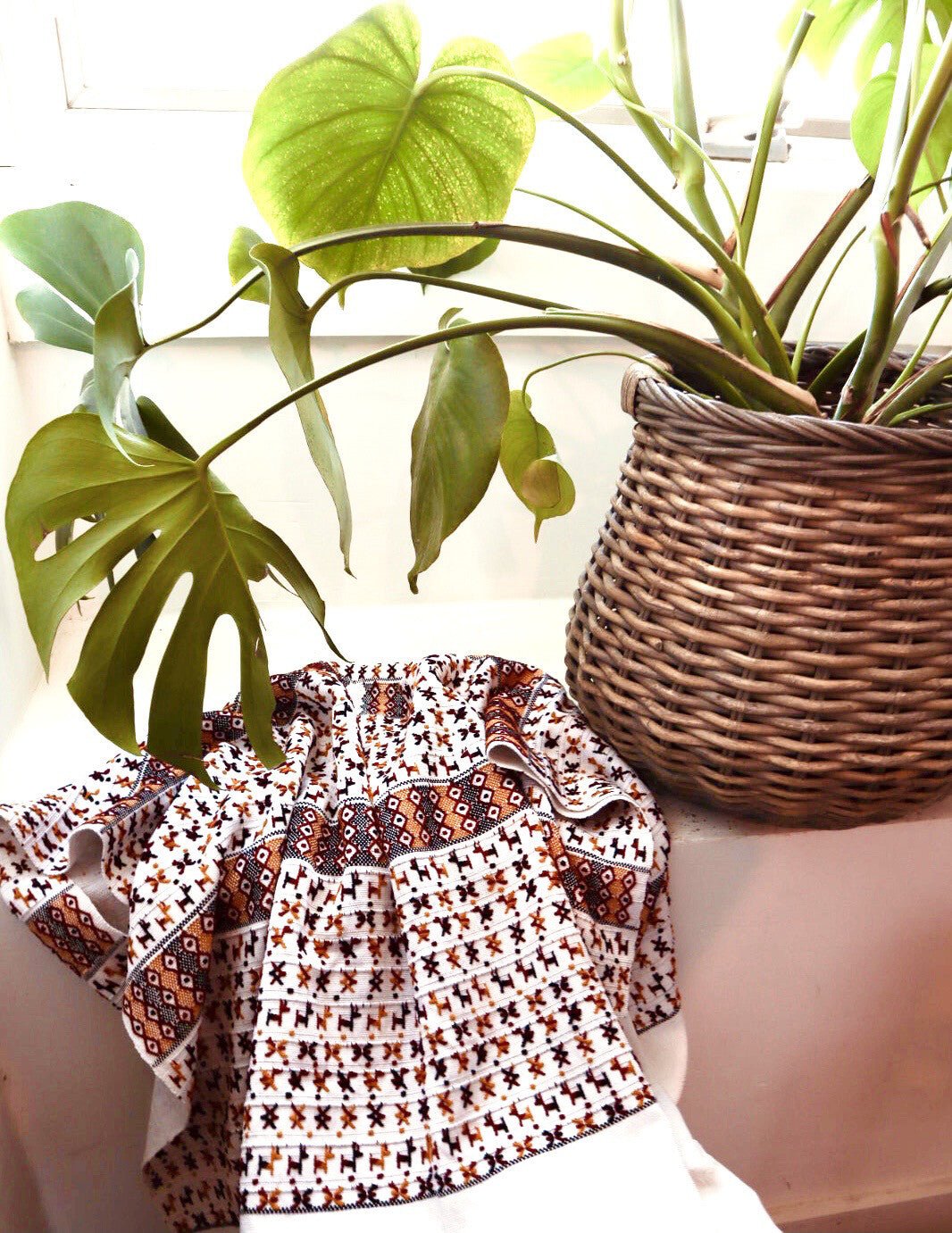 Hand-woven Textile - San Lucas Toliman - Tesoros Maya