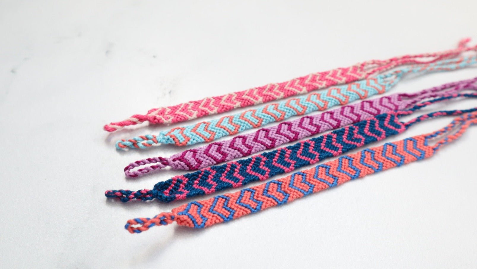 Hearts Friendship Bracelet - Vida Maya