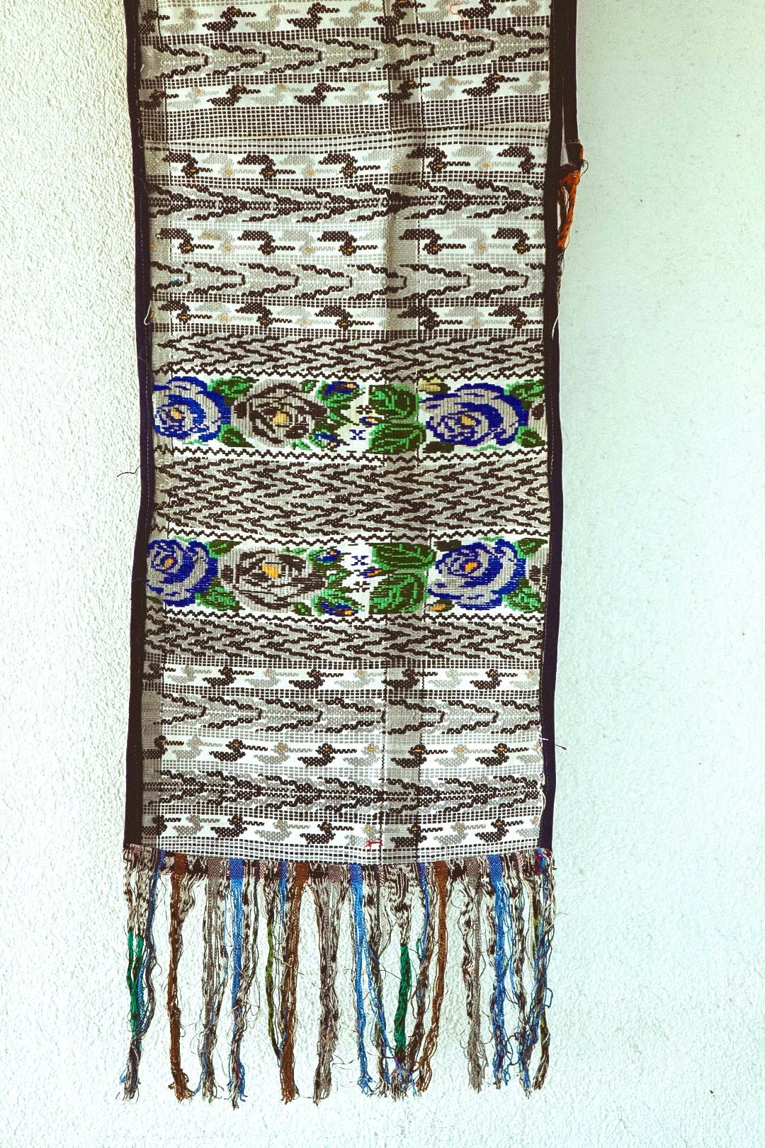 Huipil Table Runner - Tecpan No. 0225 - Tesoros Maya