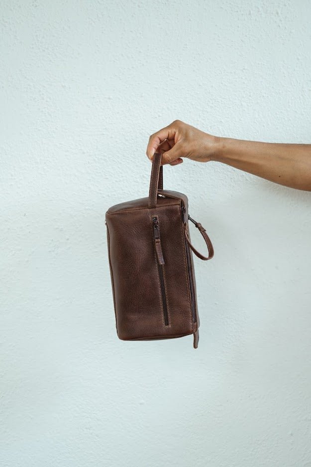 Leather Toiletry Bag - Tesoros Maya