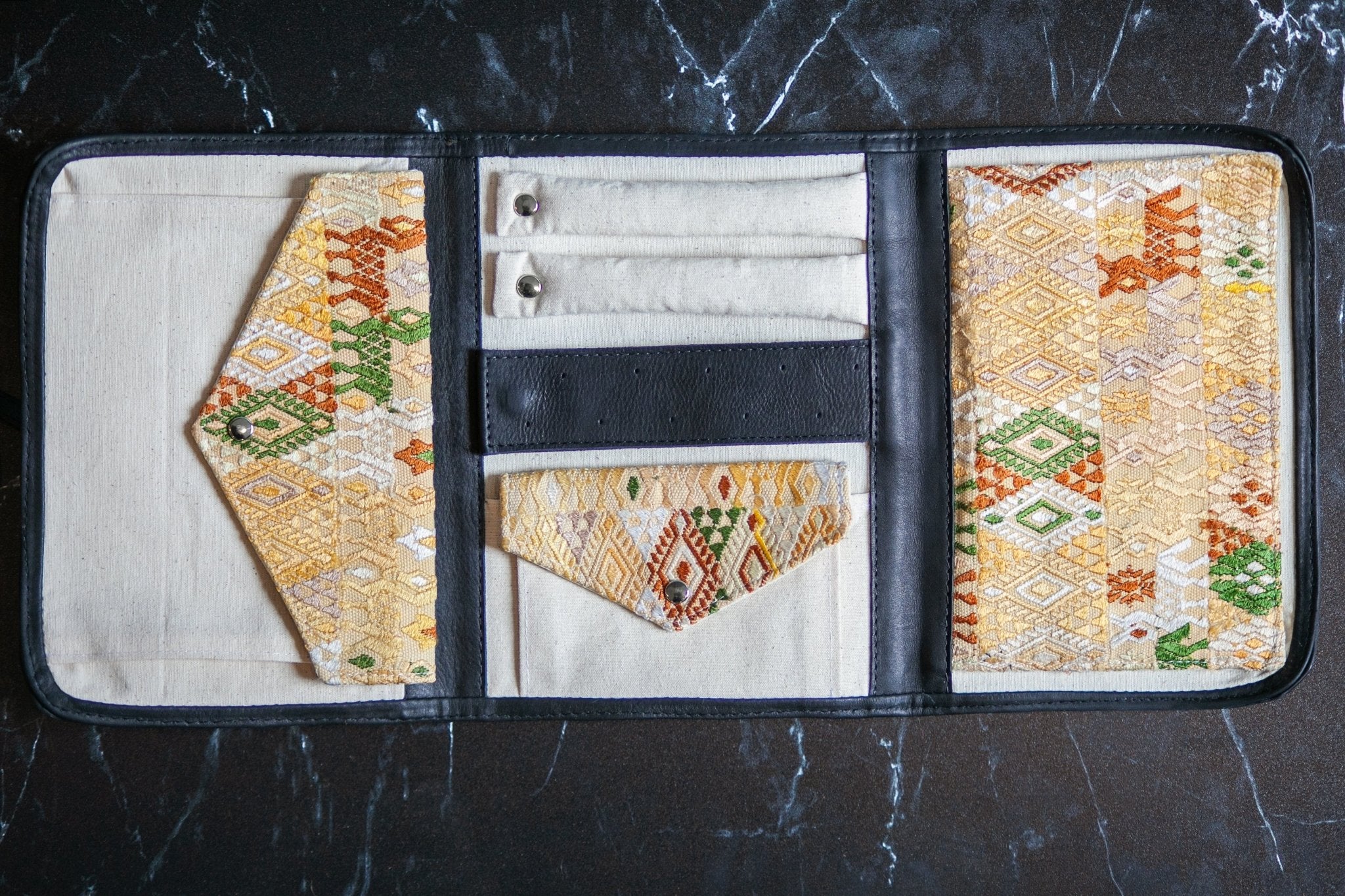 Organizer Travel Case - Tesoros Maya